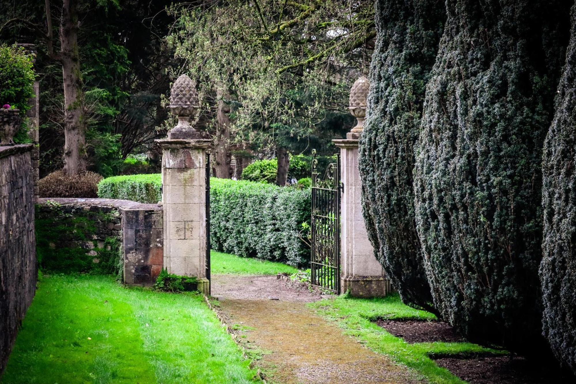 The Hall - Historic Grade I-Listed Jacobean Mansion Bradford-On-Avon Buitenkant foto